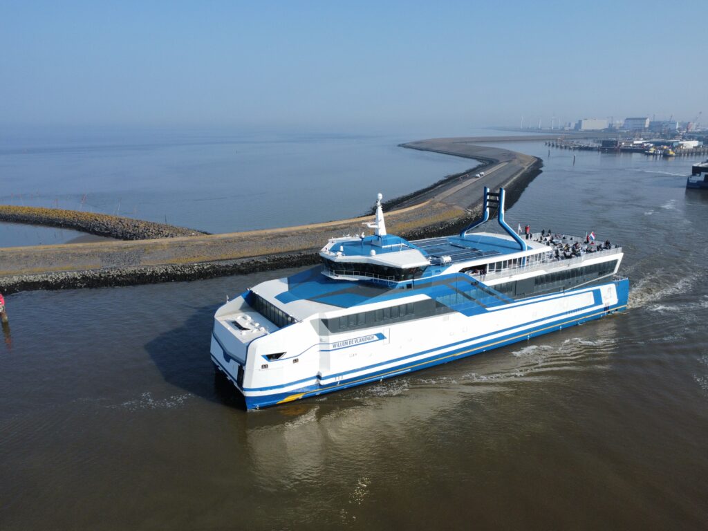 CLOUDNETWORKS-Arn-Hagen-Willem-de-Vlamingh-Harlingen